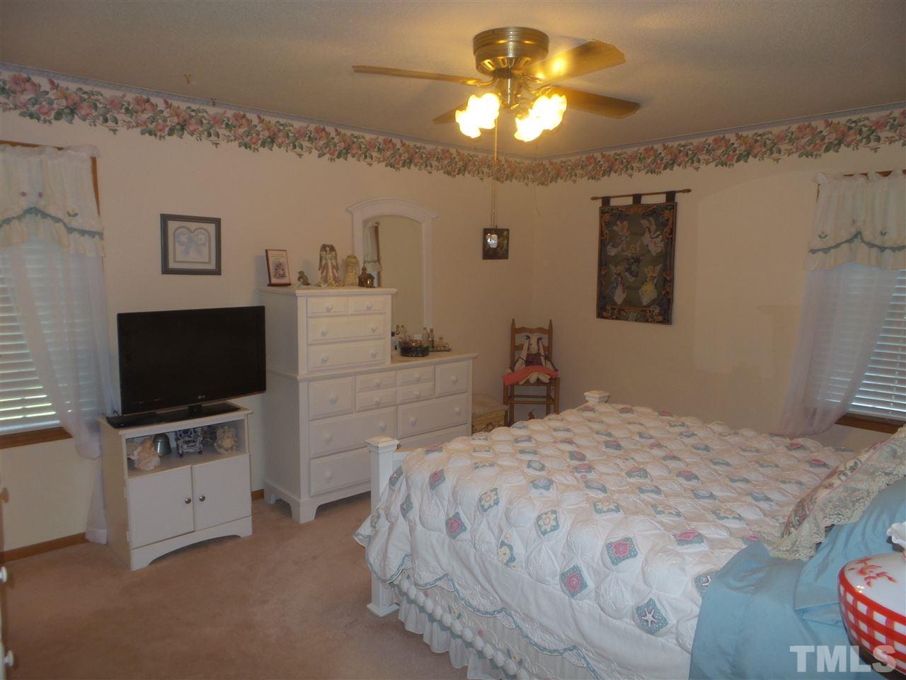 1601 Cane Mill Road Coats, NC 27521 - Photo 7 of 17 Gallery Image 7