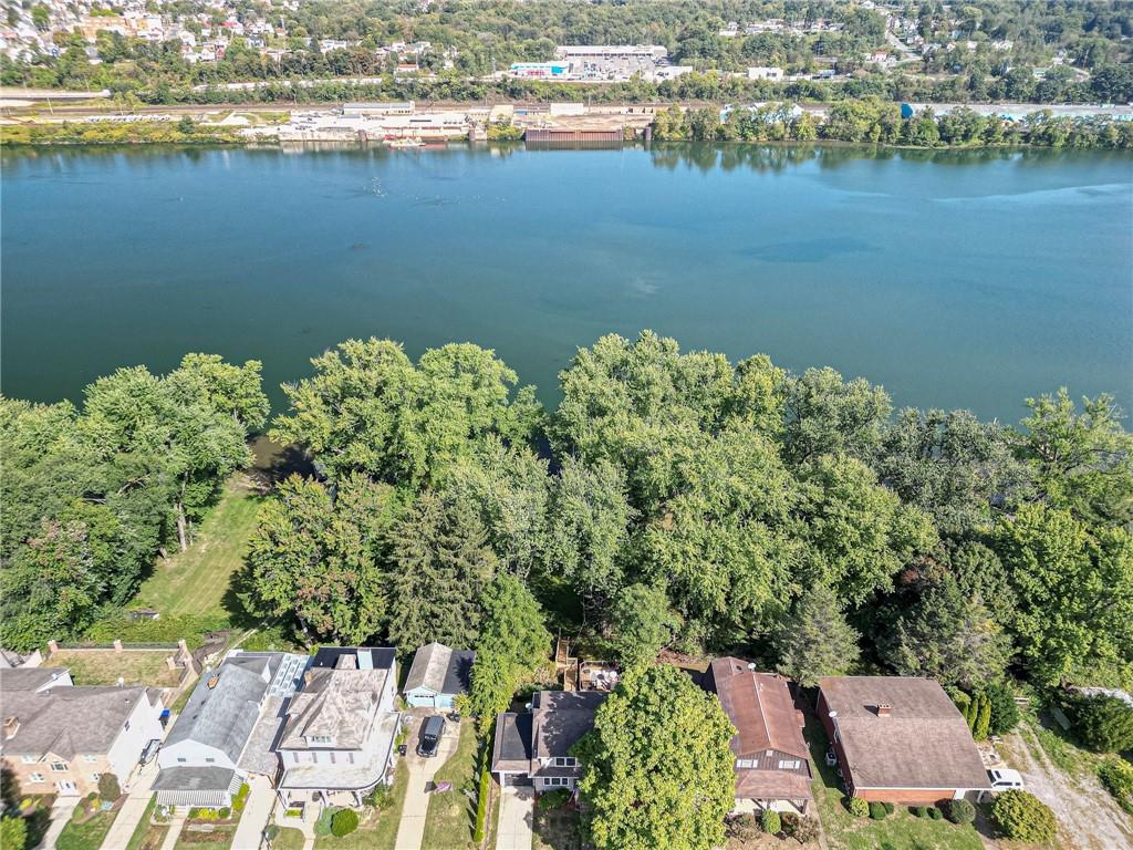 1129 Atlantic Avenue Monaca, PA 15061 - Photo 37 of 37 an aerial view of a houses with ocean view