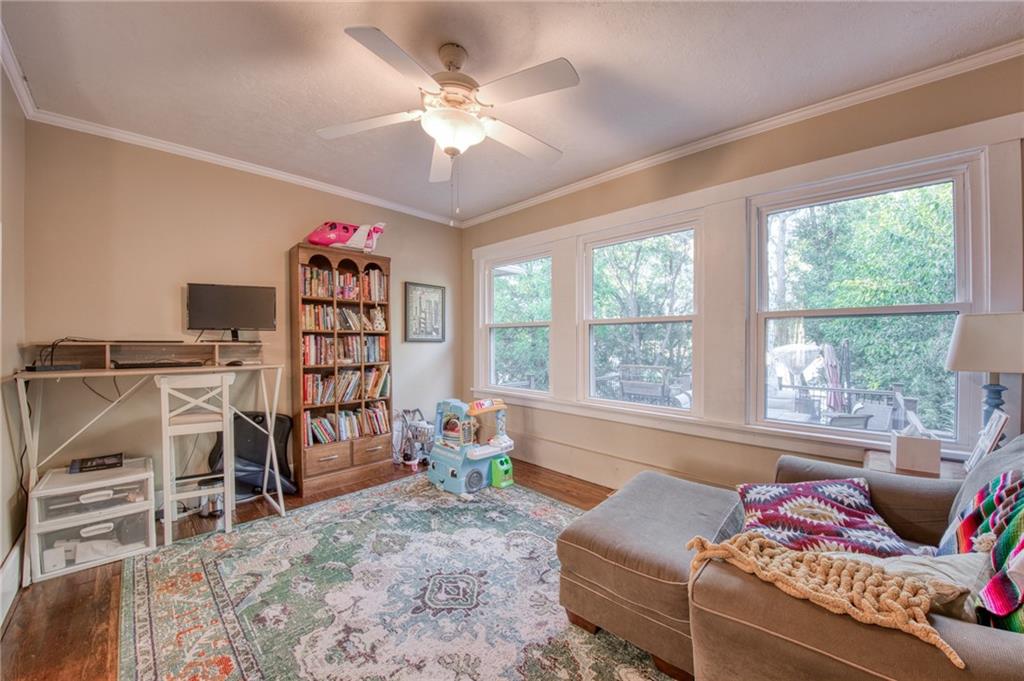 1129 Atlantic Avenue Monaca, PA 15061 - Photo 5 of 37 a living room with furniture and a large window