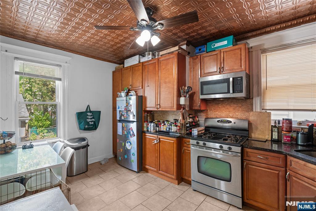 38 Prospect Street Bloomfield, NJ 07003 - Photo 8 of 23