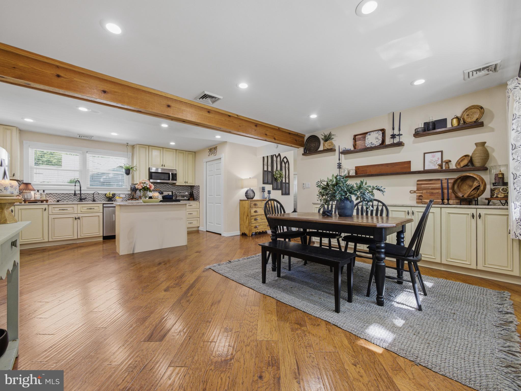 114 3rd Avenue Tuckerton, NJ 08087 - Photo 4 of 42