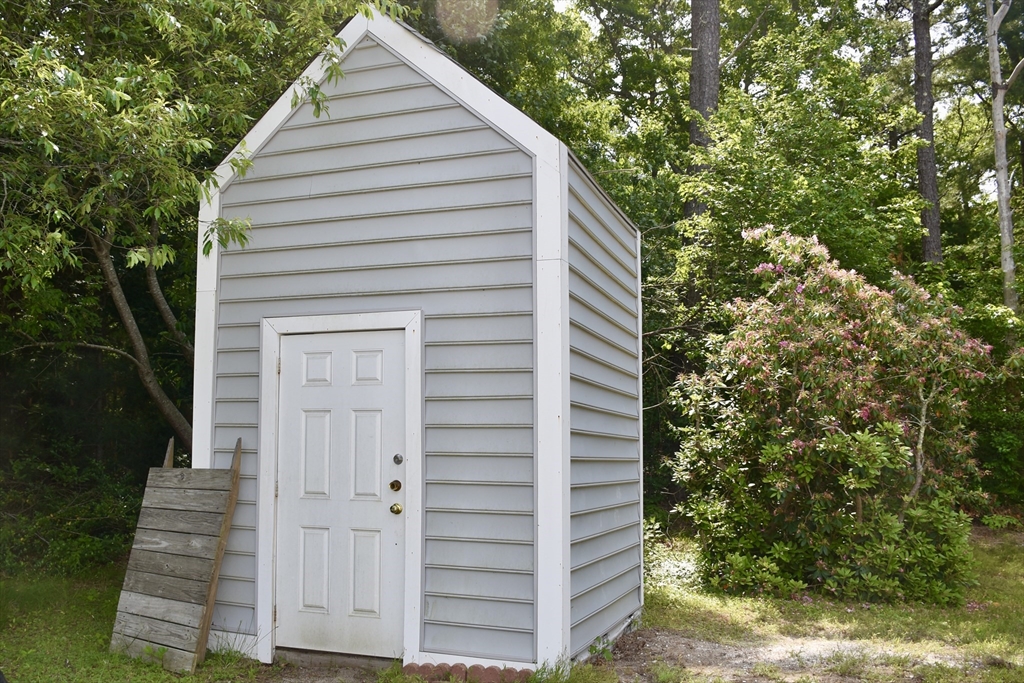 9 Barker Road East Wareham, MA 02538 - Photo 16 of 18