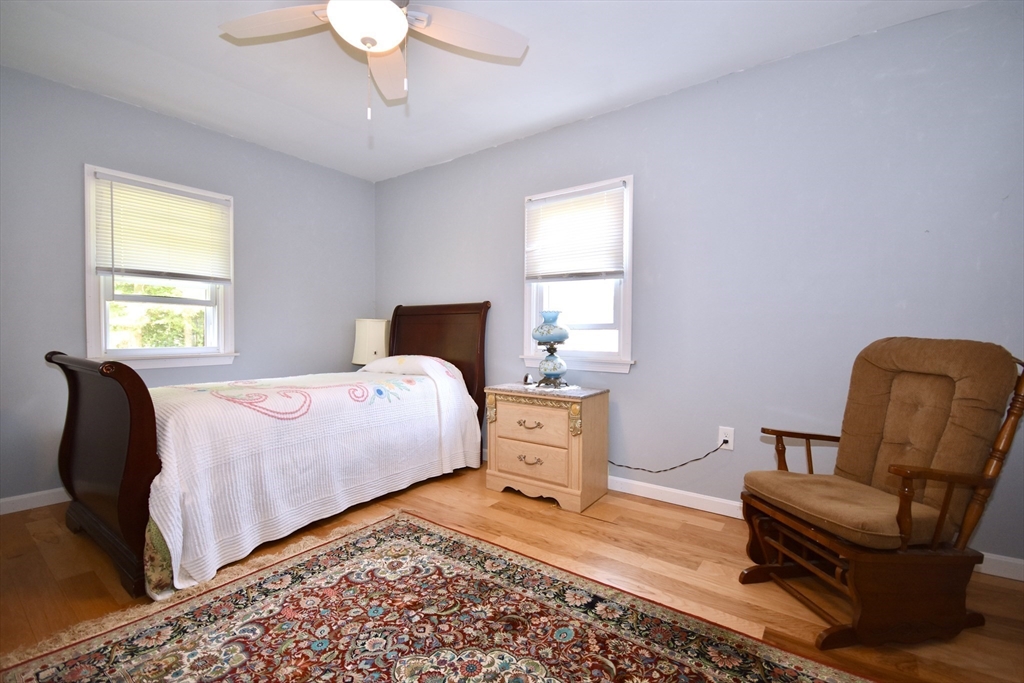 9 Barker Road East Wareham, MA 02538 - Photo 10 of 18