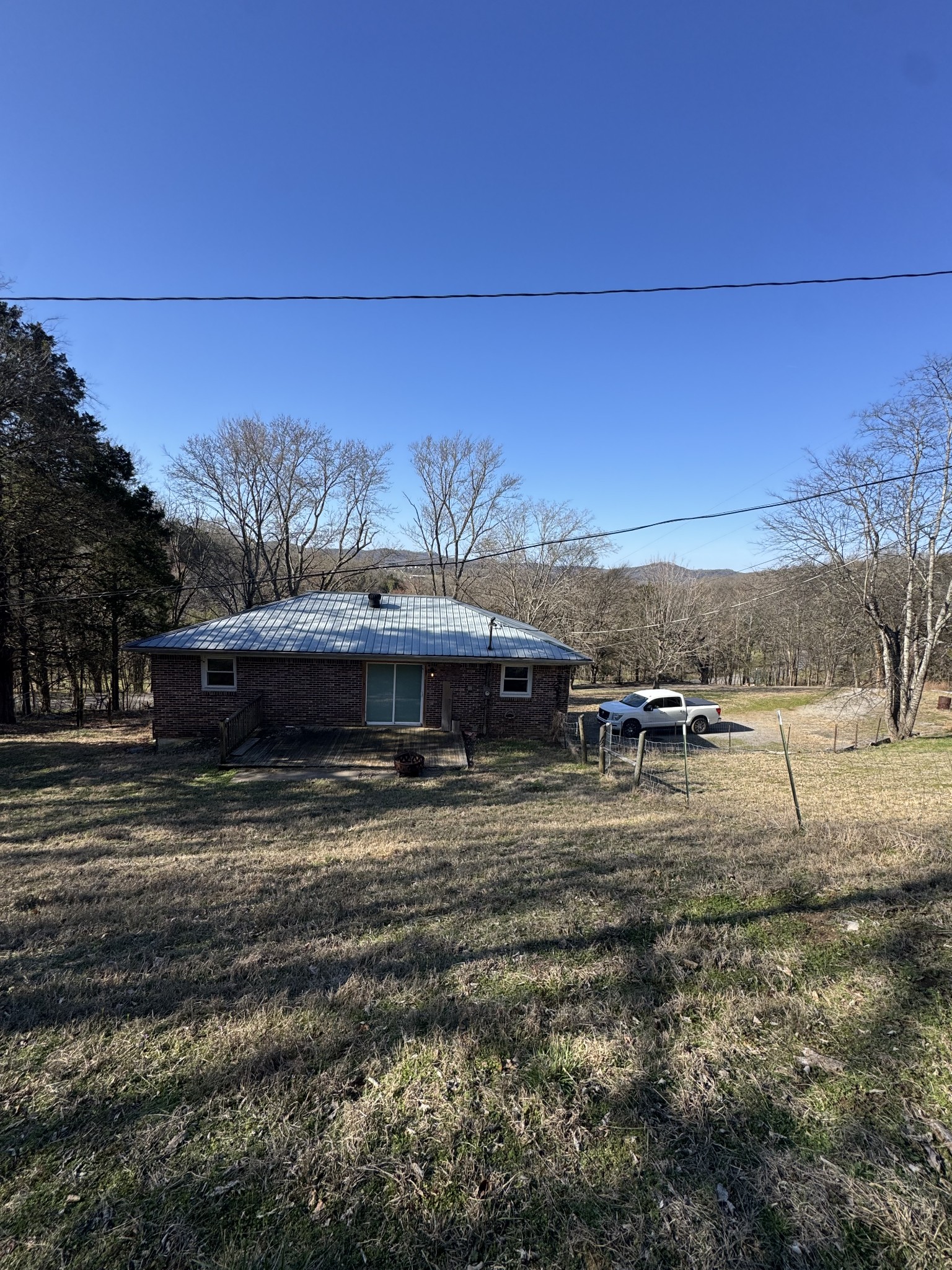 36 Hartsville Pike Carthage, TN 37030 - Photo 5 of 28 a view of a town with mountains in the background