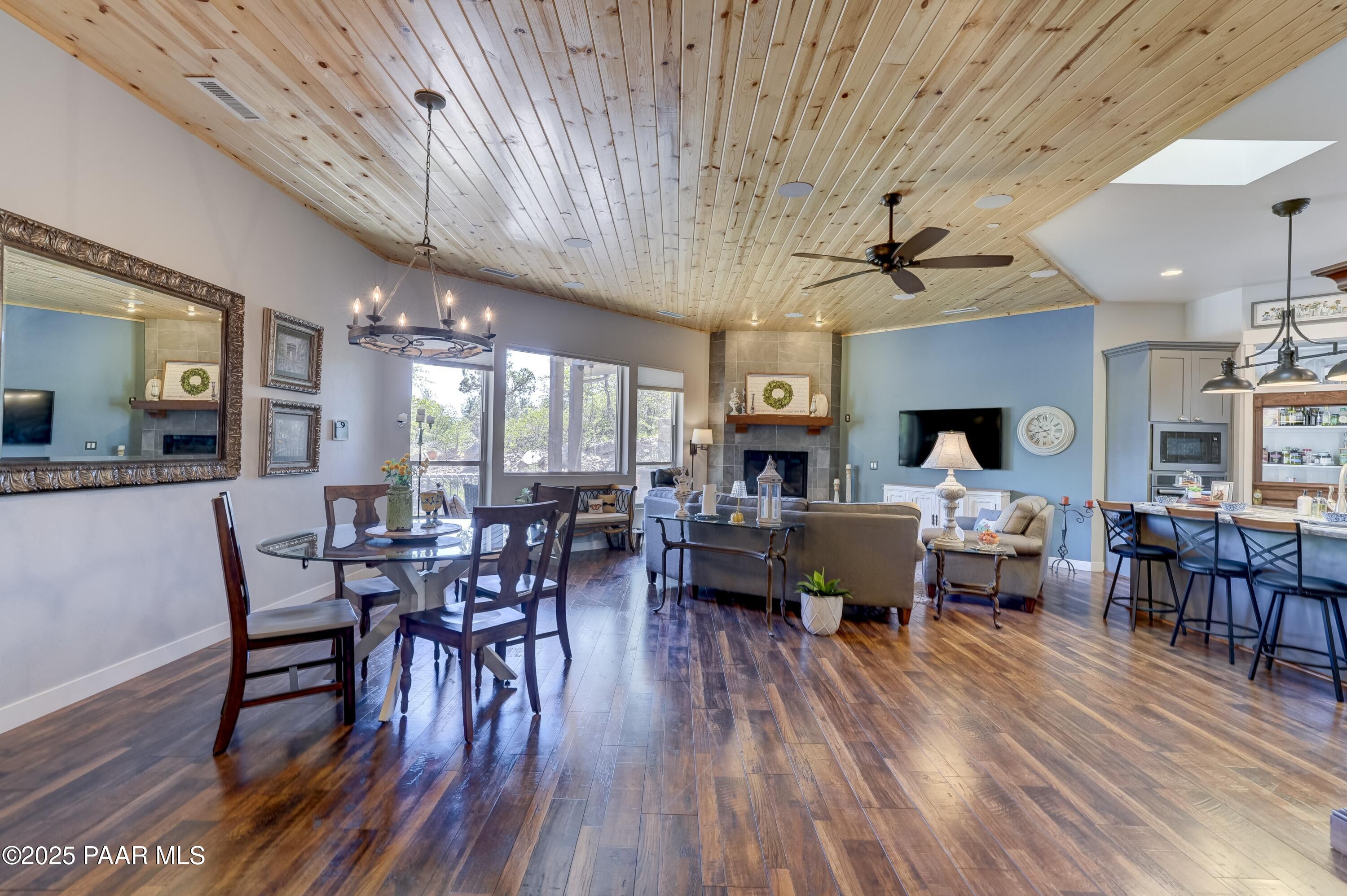 1034 Sheriffs Posse Trail Prescott, AZ 86303 - Photo 11 of 51 011_Dining Area