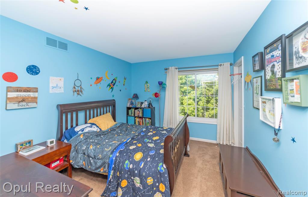 3830 Kossuth Road Lake Orion, MI 48360 - Photo 18 of 27