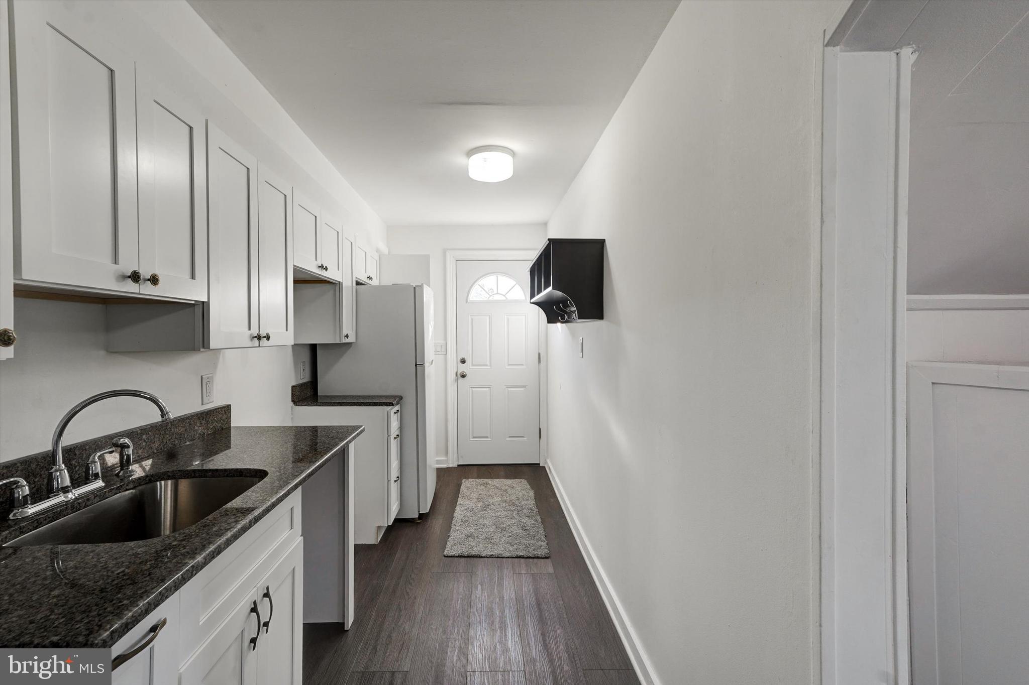 809 Olive Street Florence, NJ 08518 - Photo 23 of 32