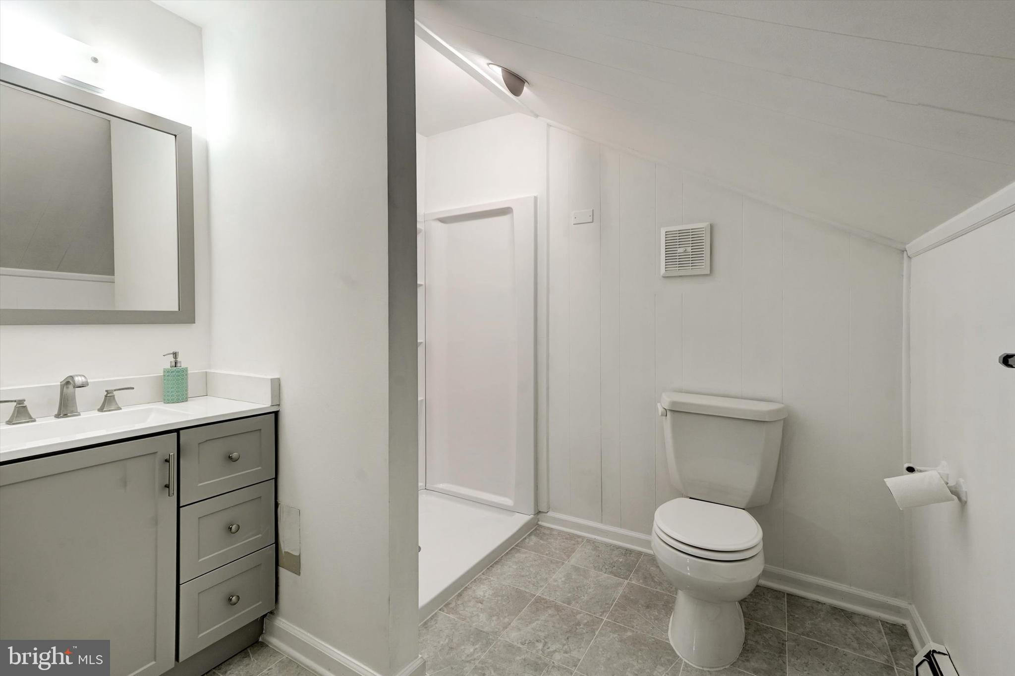 809 Olive Street Florence, NJ 08518 - Photo 27 of 32