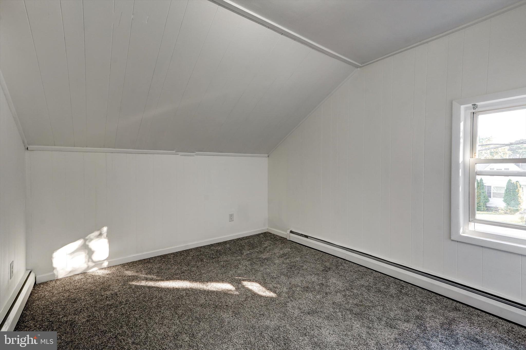 809 Olive Street Florence, NJ 08518 - Photo 30 of 32