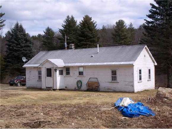 114 West Unity Road Claremont, NH 03743 - Photo 1 of 9 Gallery Image 1