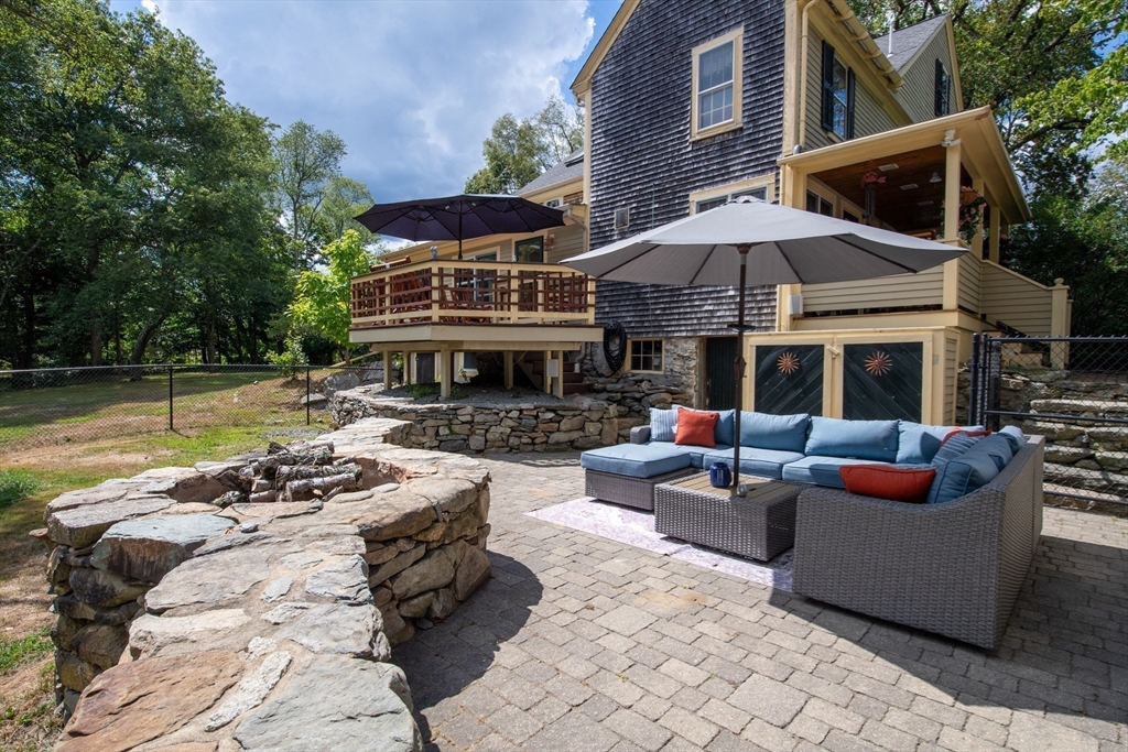 10 Mill Street Freetown, MA 02702 - Photo 36 of 41