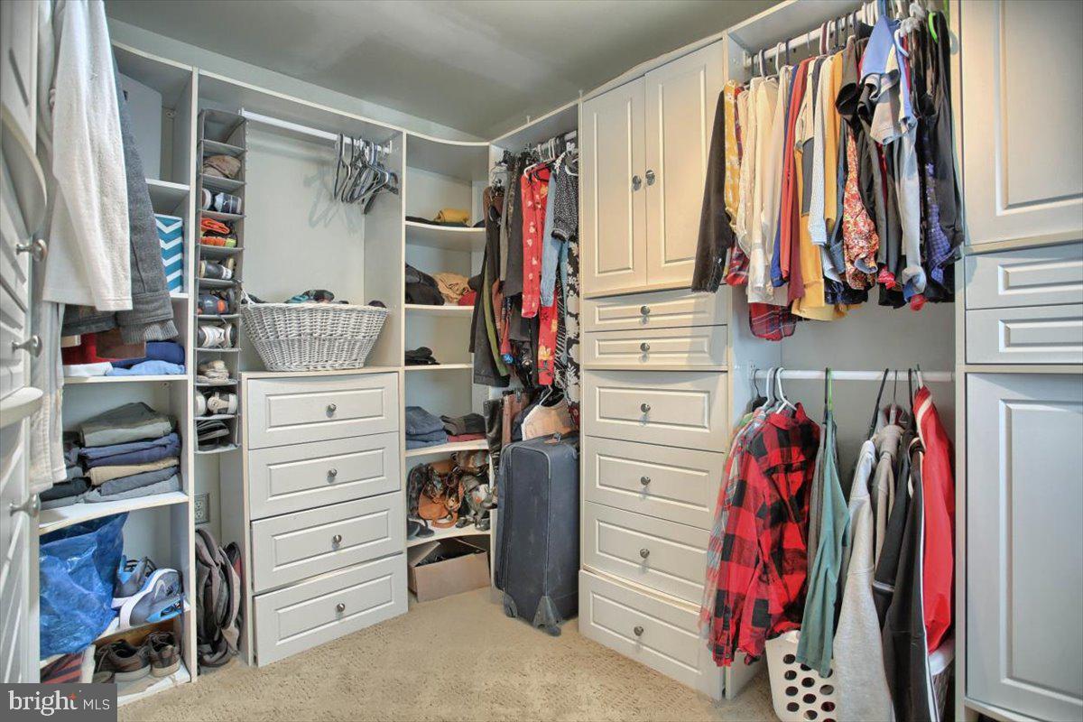 540 Hunters Valley Road Liverpool, PA 17045 - Photo 21 of 40 Master Walk In Closet