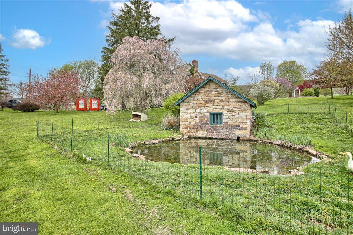 540 Hunters Valley Road Liverpool, PA 17045 - Photo 4 of 40 Spring House and Duck Pont