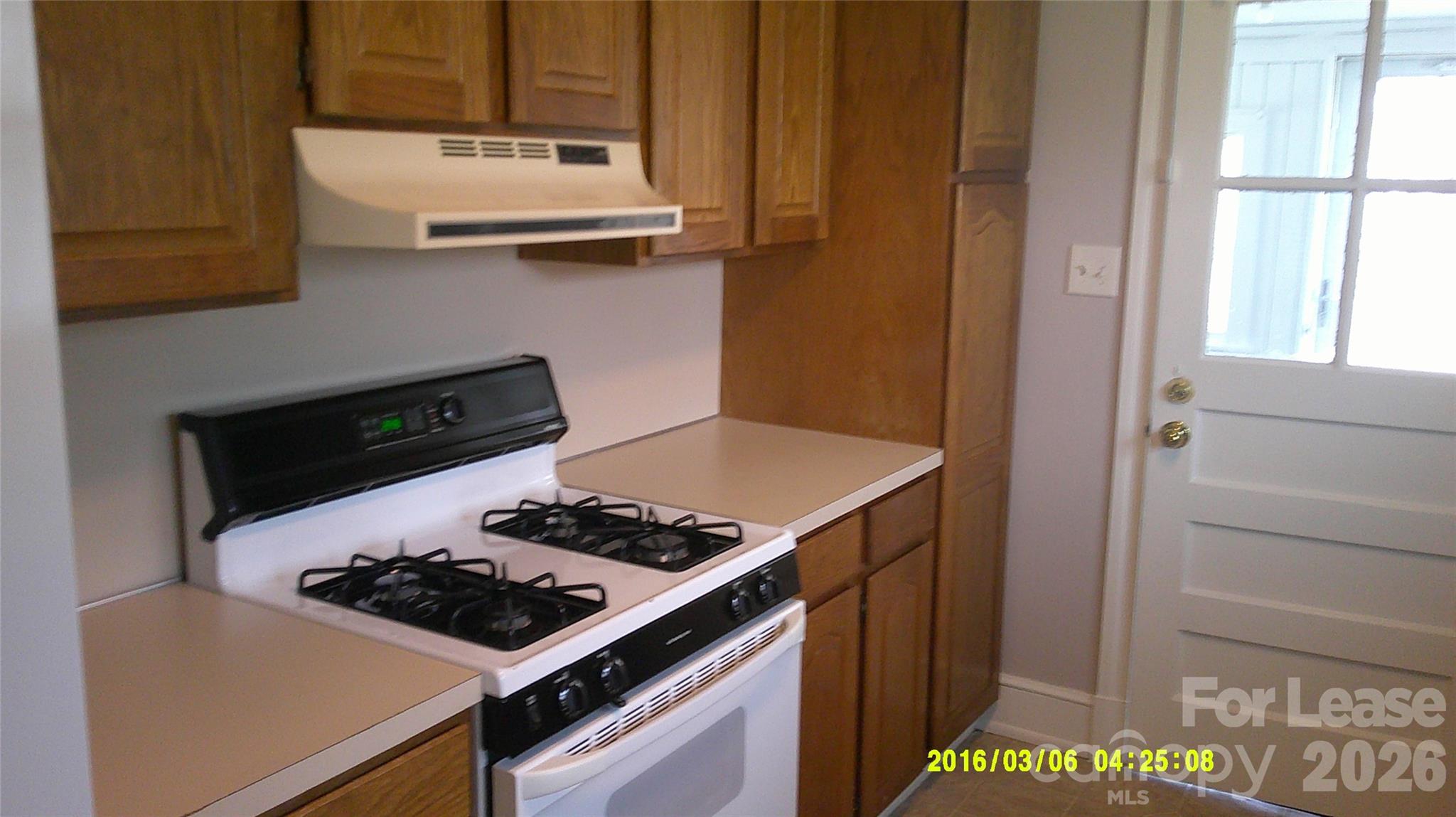 1094 14th Avenue Northwest Hickory, NC 28601 - Photo 9 of 15