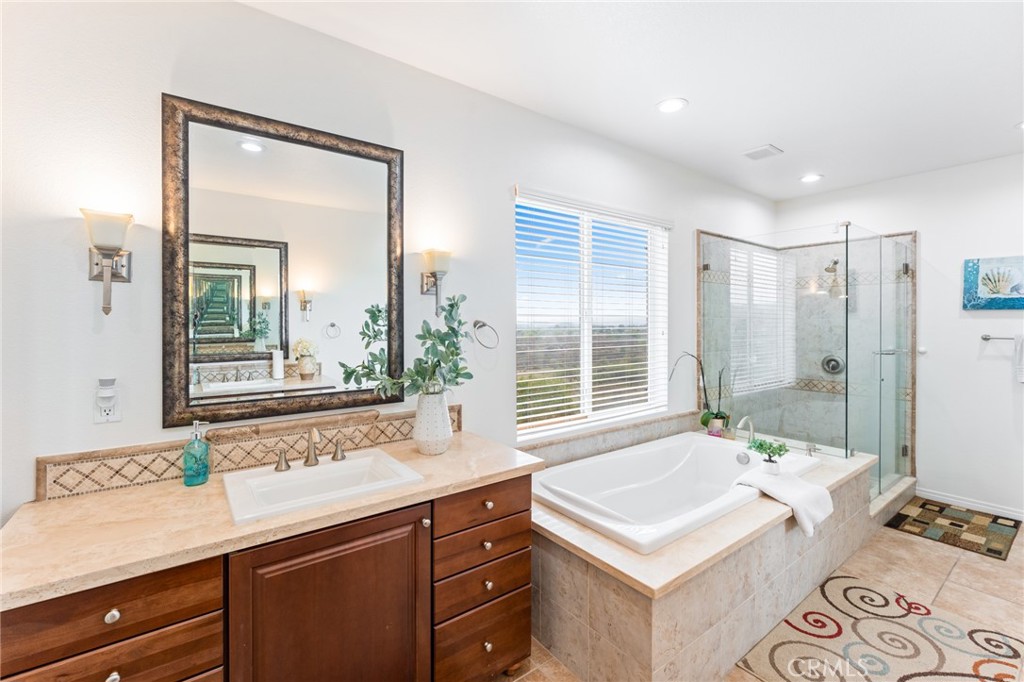 26607 Millhouse Drive Saugus, CA 91350 - Photo 35 of 68