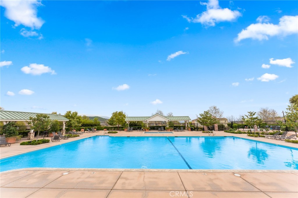 26607 Millhouse Drive Saugus, CA 91350 - Photo 55 of 68