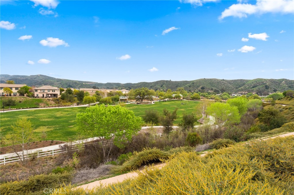 26607 Millhouse Drive Saugus, CA 91350 - Photo 62 of 68