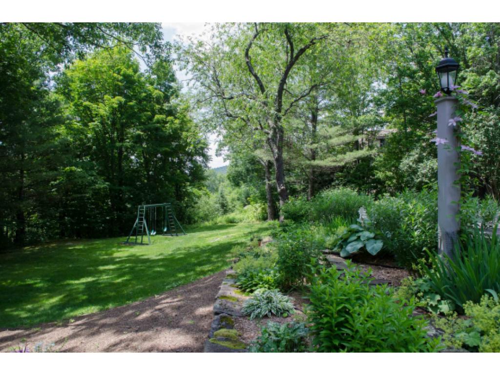 72 Primrose Lane Quechee, VT 05059 - Photo 2 of 34 Gallery Image 2