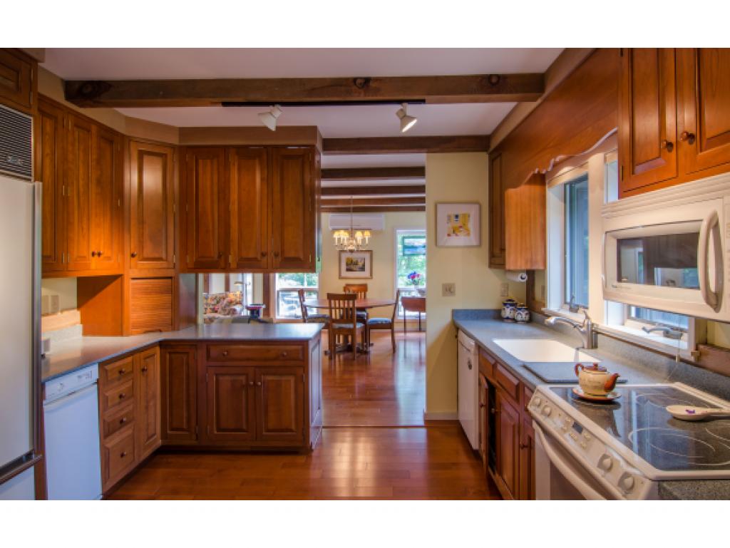 72 Primrose Lane Quechee, VT 05059 - Photo 4 of 34 Gallery Image 4