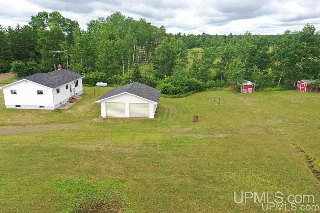 13124 1 Mile Road Bruce Crossing, MI 49912 - Photo 3 of 18