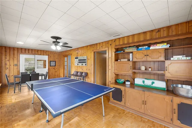 $369,900 | 909 Enfield Street, Bryan, TX 77802