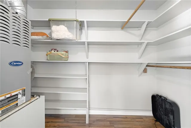 $369,900 | 909 Enfield Street, Bryan, TX 77802