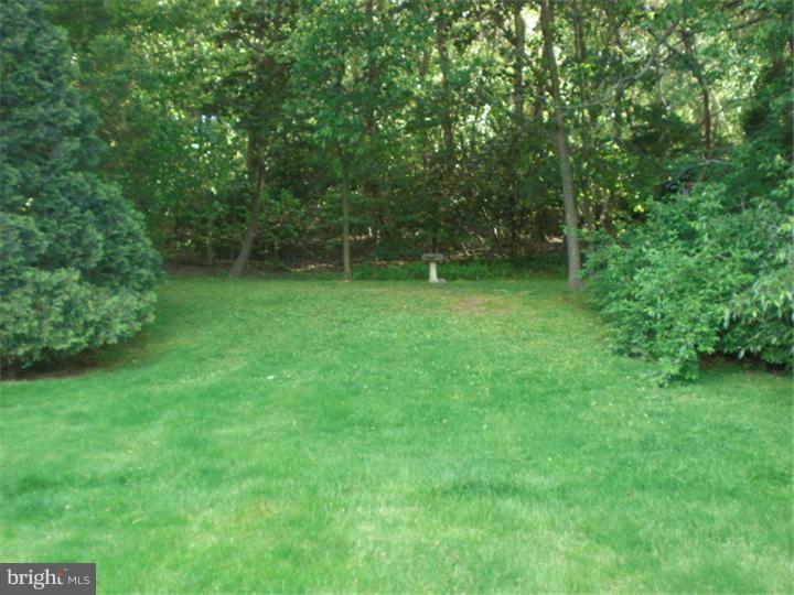 1216 Chesterfield Road Barrington, NJ 08033 - Photo 13 of 13