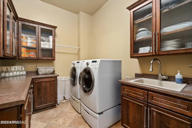 $1,800,000 | 4496 North Vía Bellas Catalinas, Tucson, AZ 85718