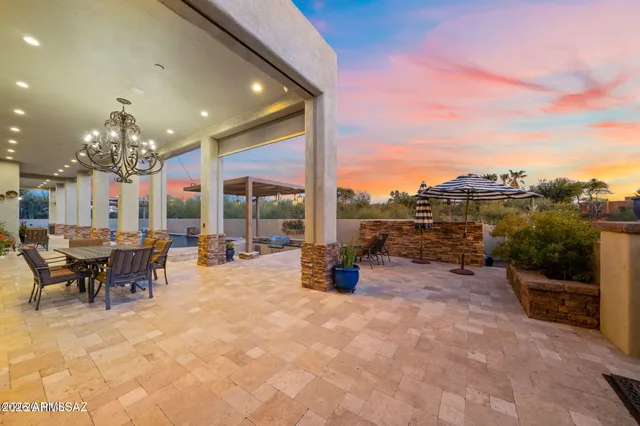 $1,800,000 | 4496 North Vía Bellas Catalinas, Tucson, AZ 85718