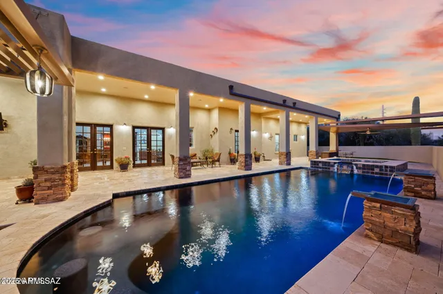$1,800,000 | 4496 North Vía Bellas Catalinas, Tucson, AZ 85718