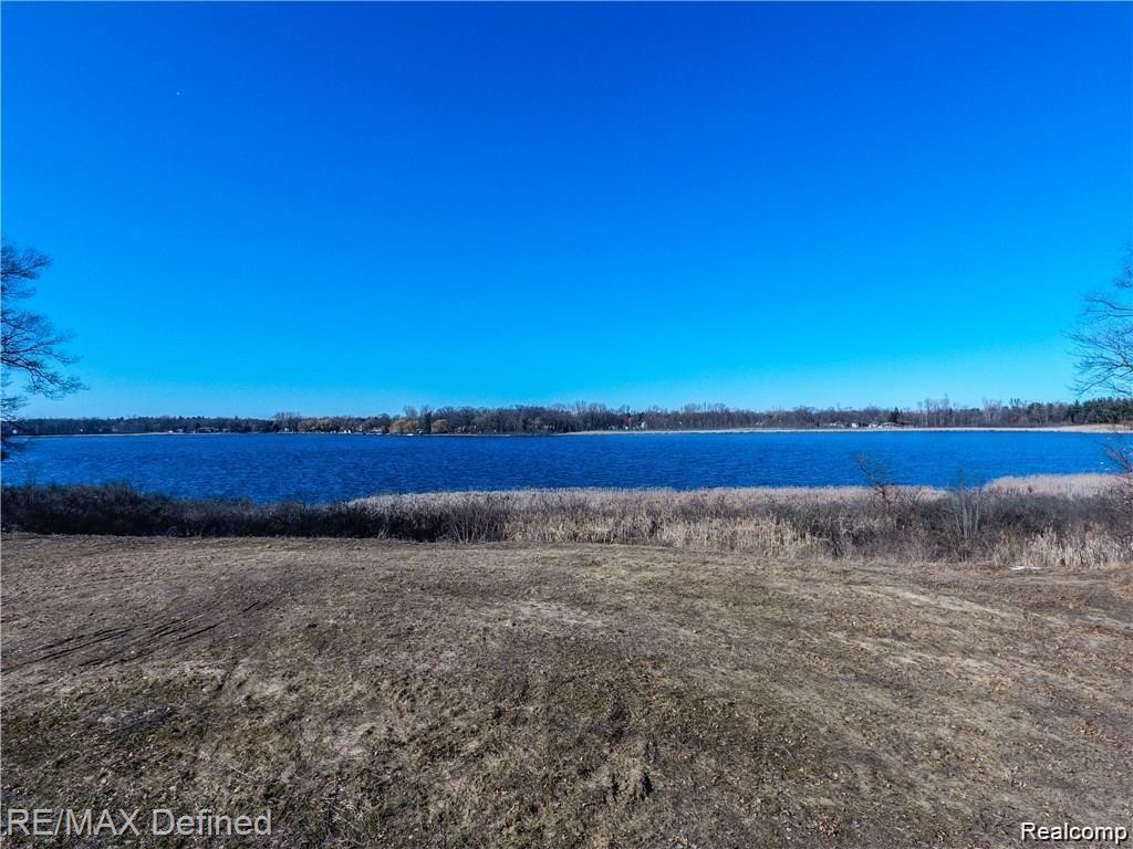 2400 Judah Road Lake Orion, MI 48359 - Photo 2 of 49 Gallery Image 2