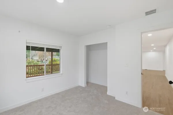 $180,000 | 8512 144th Avenue East, Unit 13, Puyallup, WA 98372