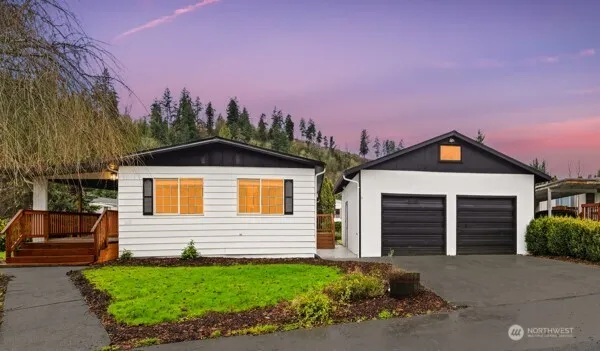 $180,000 | 8512 144th Avenue East, Unit 13, Puyallup, WA 98372