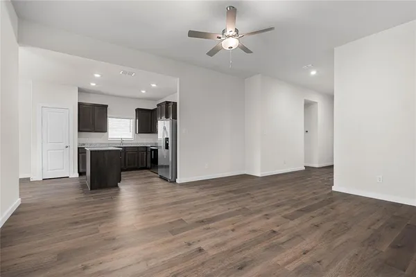 $329,900 | 732 Layton Court, Seagoville, TX 75159