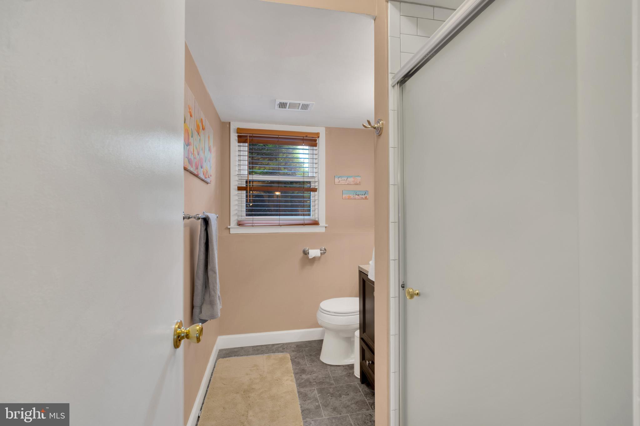 85 Colleen Circle Ewing, NJ 08638 - Photo 16 of 42