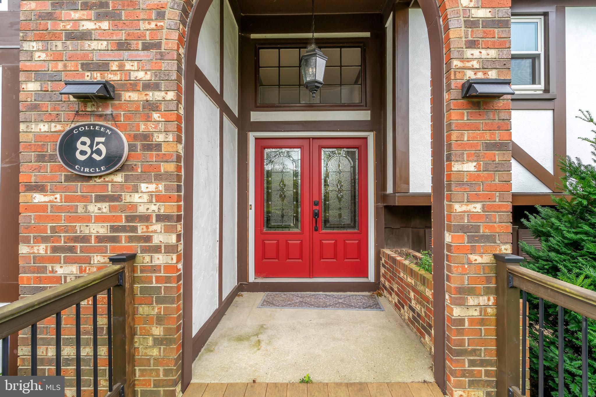 85 Colleen Circle Ewing, NJ 08638 - Photo 3 of 42