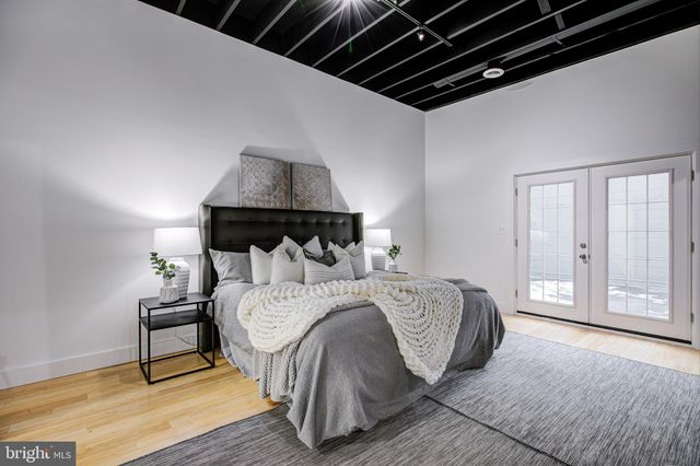 $925,000 | 506 South Dallas Street, Baltimore, MD 21231