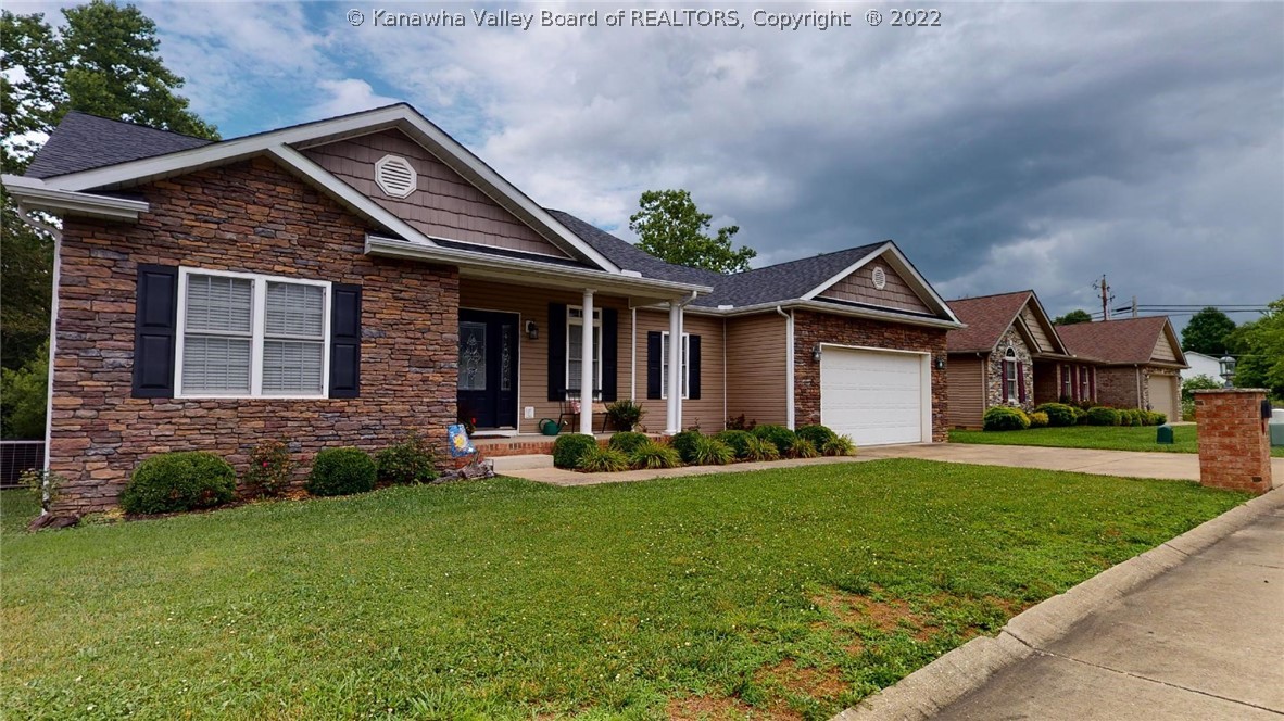 4 Rainer Drive Ona, WV 25545 - Photo 2 of 23 Gallery Image 2
