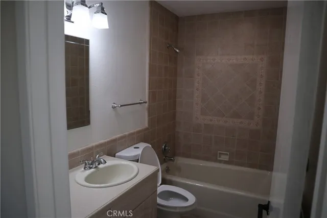 $3,500 | 1124 North Soldano Drive, Azusa, CA 91702