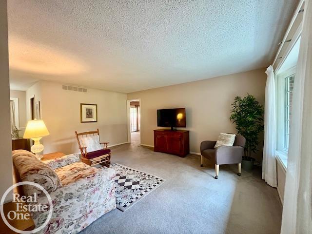 54625 Ridge Road New Baltimore, MI 48047 - Photo 16 of 50 50185342-fd3e9330-65af-432e-aaca-1a1c74830c7d.JPG