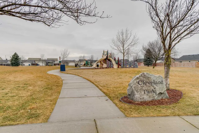 $370,000 | 12506 West Meadow Court, Airway Heights, WA 99001