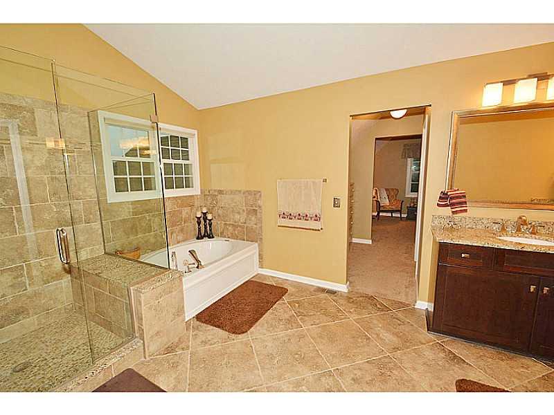 9165 Stratton Court Fishers, IN 46037 - Photo 12 of 24 Gallery Image 12