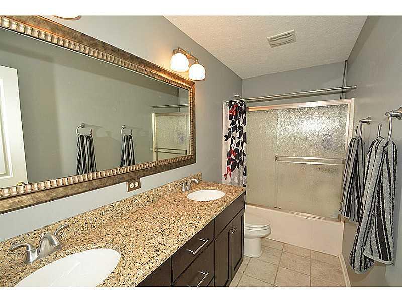 9165 Stratton Court Fishers, IN 46037 - Photo 16 of 24 Gallery Image 16