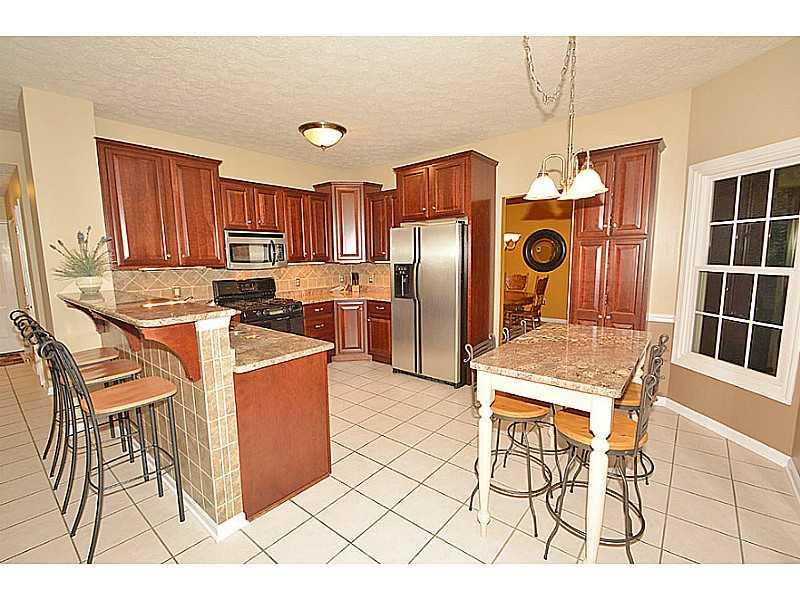 9165 Stratton Court Fishers, IN 46037 - Photo 7 of 24 Gallery Image 7