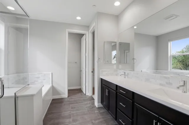 $725,000 | 504 Sandpiper Lane, Hollister, CA 95023