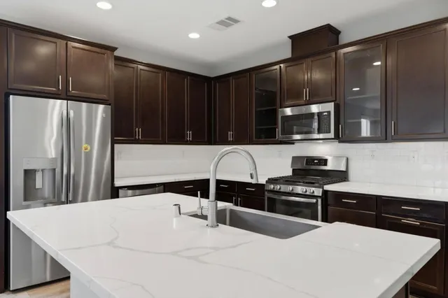 $725,000 | 504 Sandpiper Lane, Hollister, CA 95023