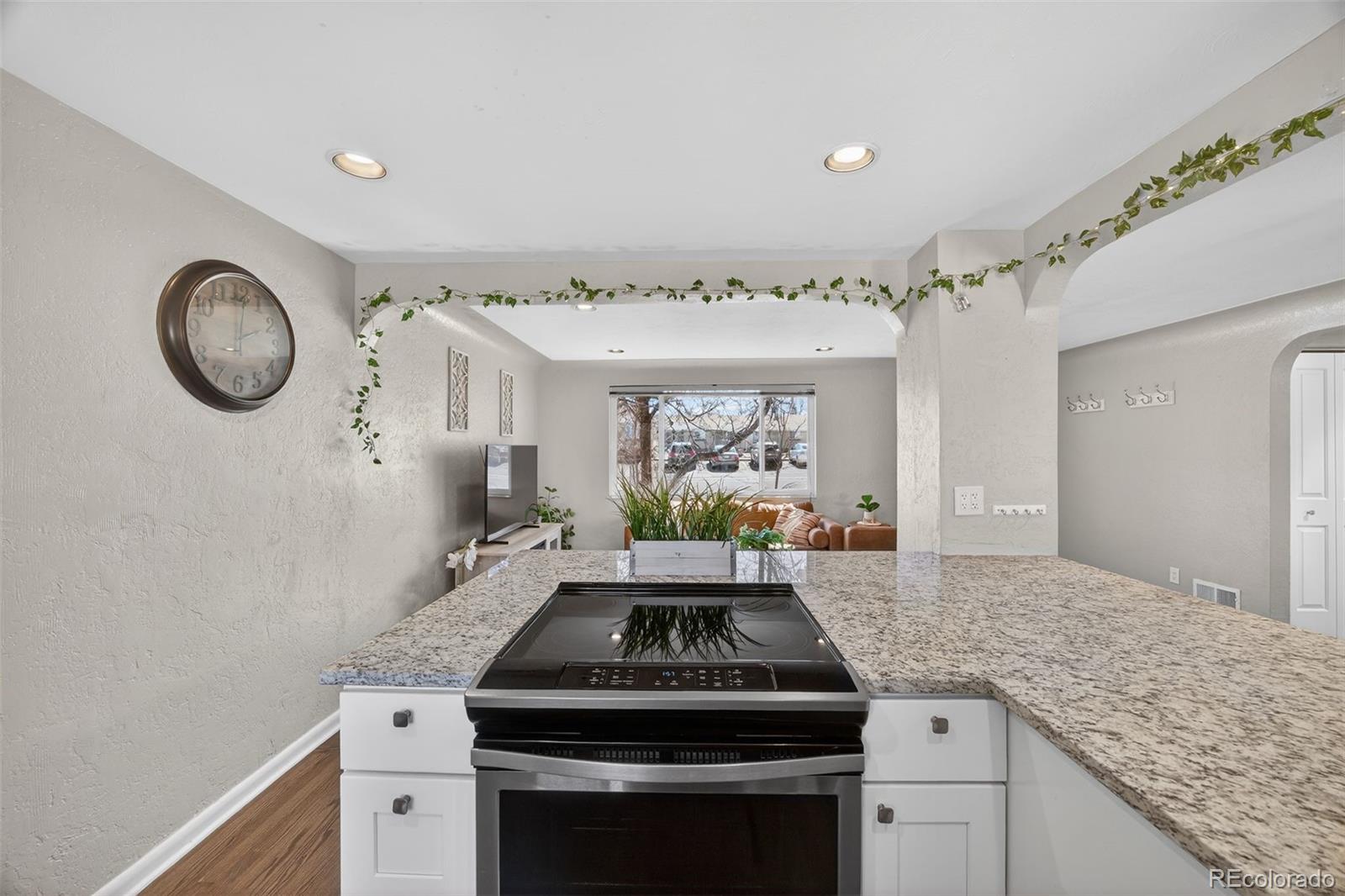 6625 West 44th Place Wheat Ridge, CO 80033 - Photo 15 of 38