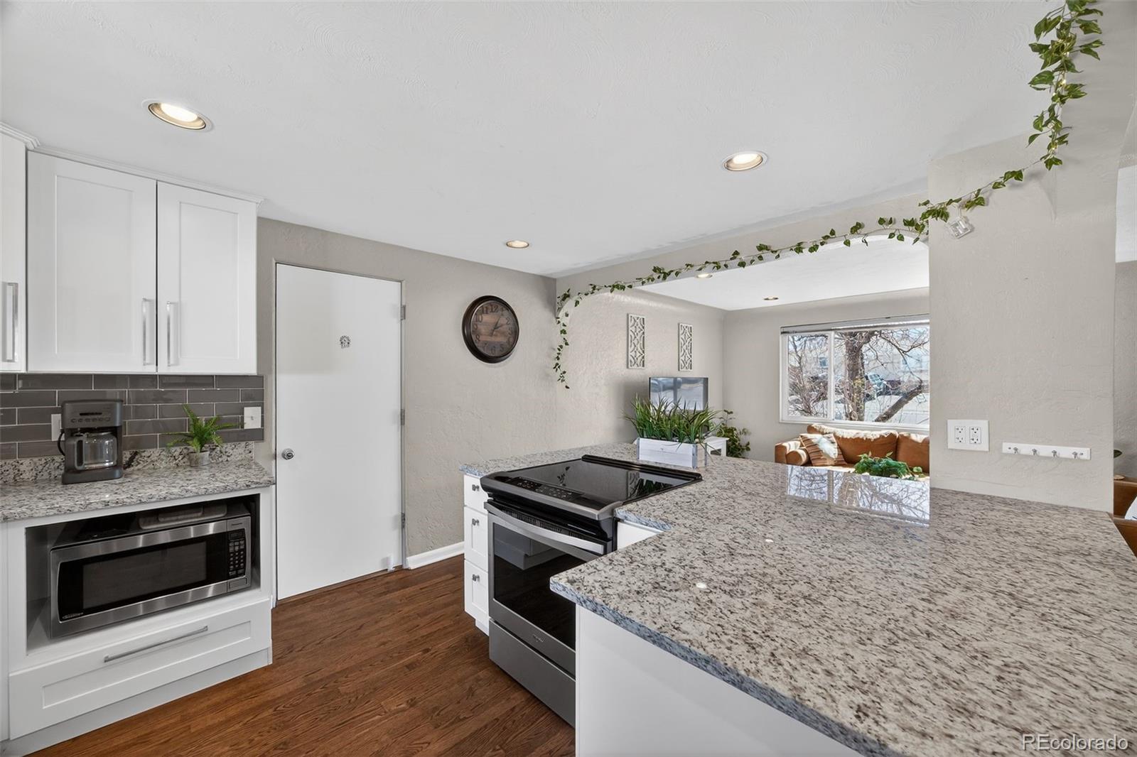 6625 West 44th Place Wheat Ridge, CO 80033 - Photo 16 of 38