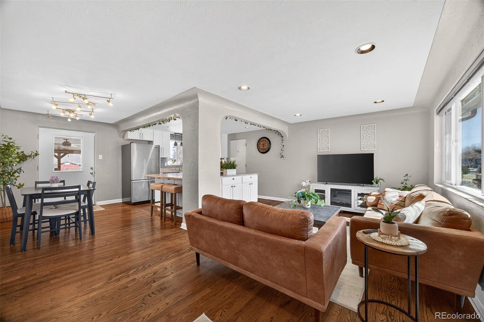 6625 West 44th Place Wheat Ridge, CO 80033 - Photo 6 of 38