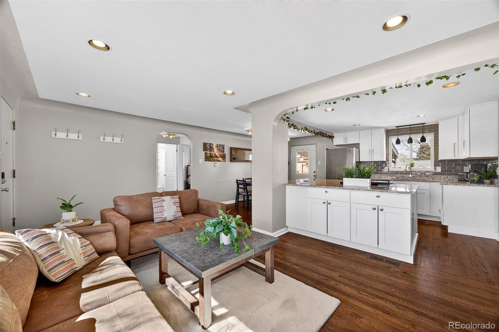 6625 West 44th Place Wheat Ridge, CO 80033 - Photo 9 of 38